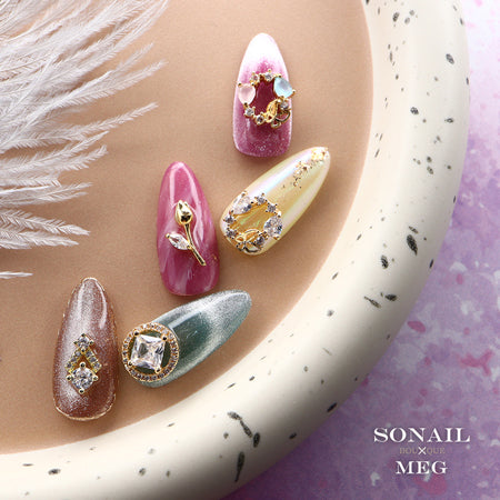 SONAIL×MEG V Line Bijou Gold Base Crystal Deco