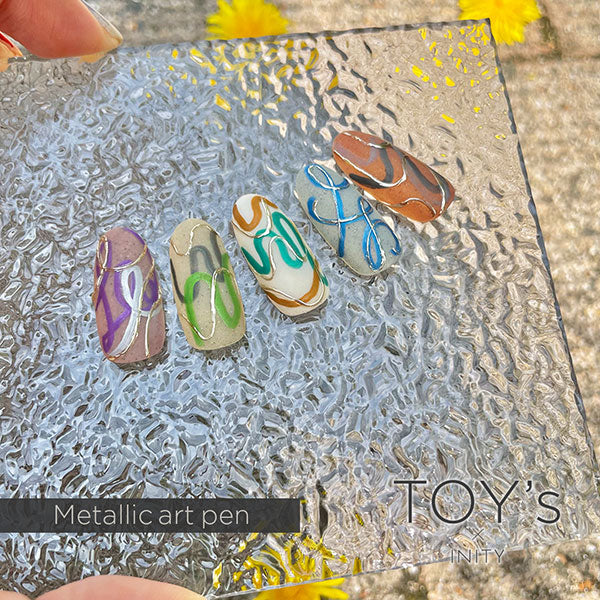 TOY's × INITY Metallic Art Pen 10-Color Set